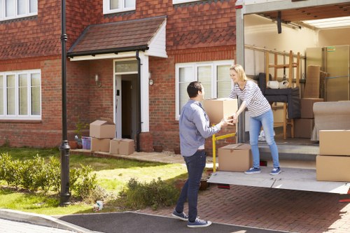 Local man and van service for moves in North Woolwich