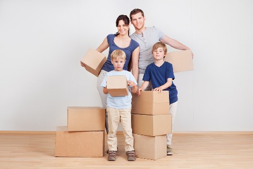 Local moving support for homes and businesses in North Woolwich