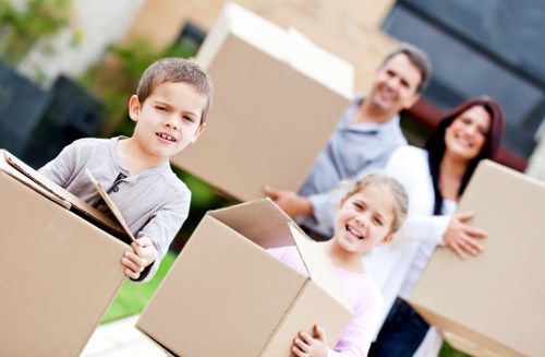 Local truck hire for home and business moves in North Woolwich