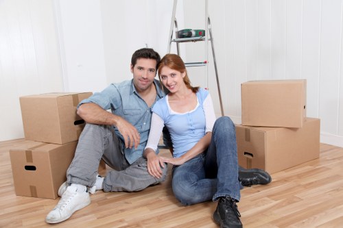 North Woolwich apartment move with access and parking considerations
