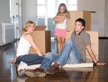 Preparation checklist and moving supplies for a North Woolwich removal